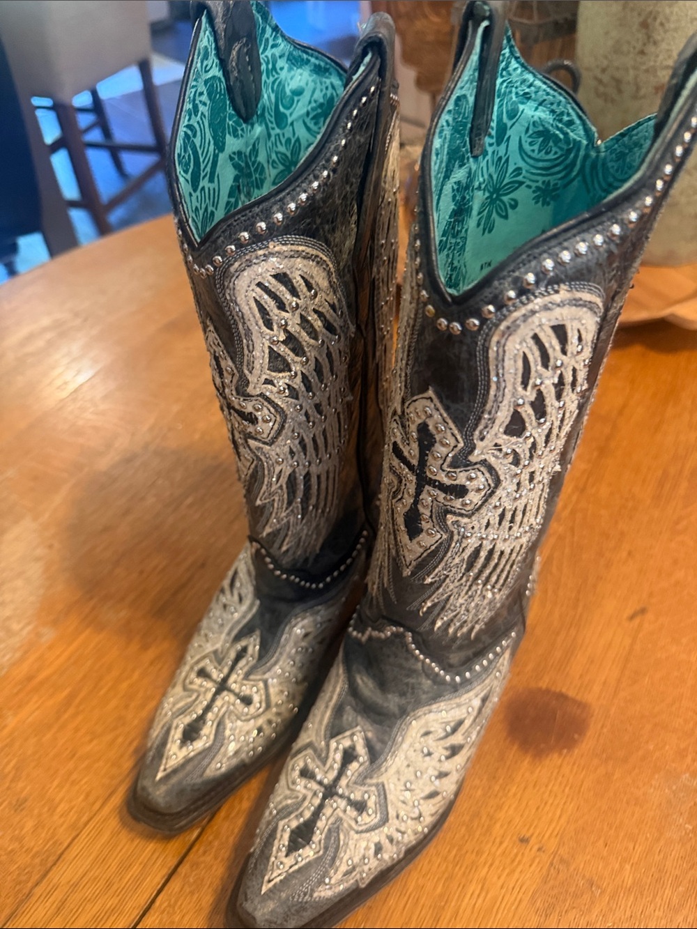 Embellished Black Western Cowgirl Boots with Turquoise Lining